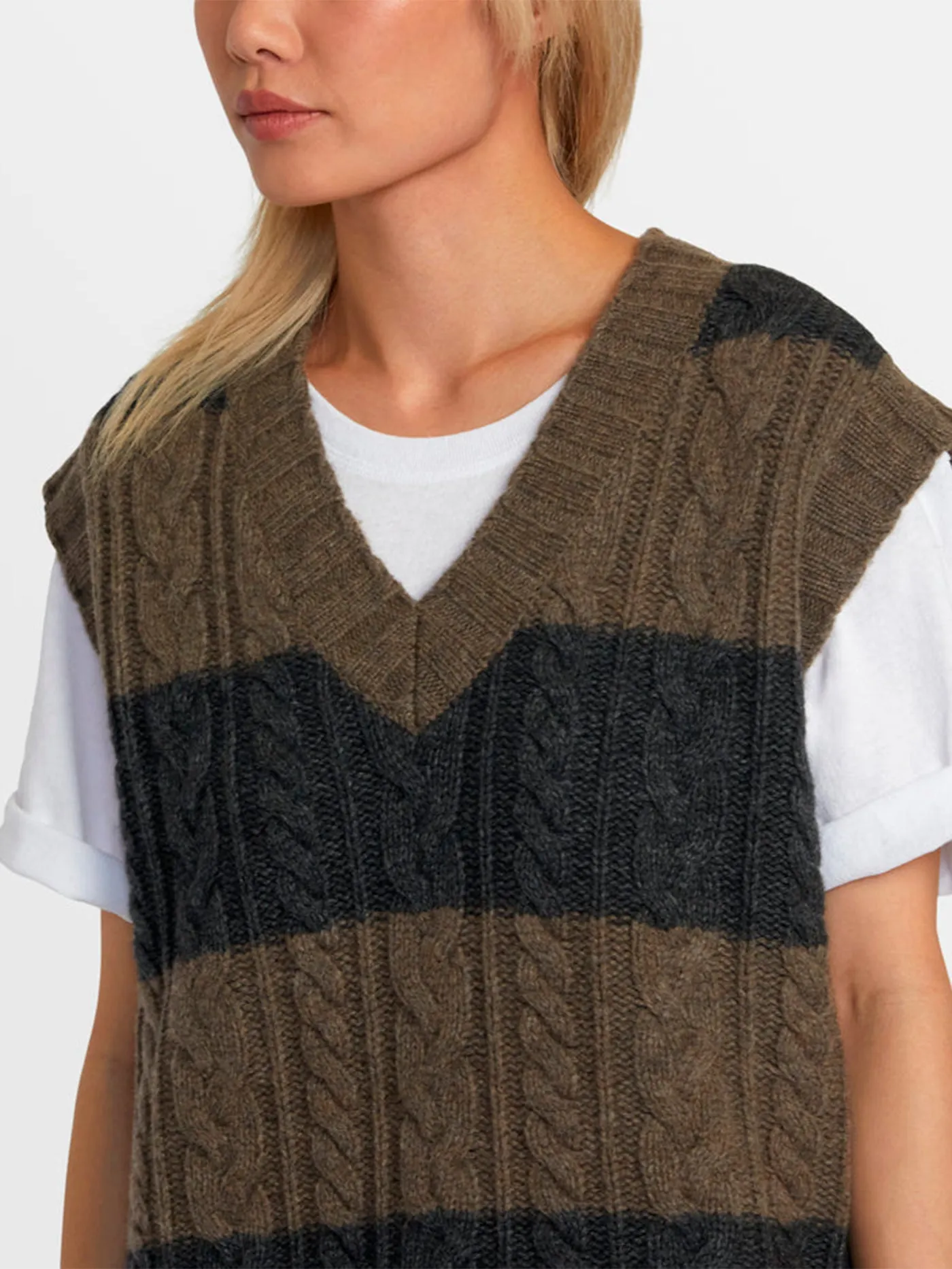 Chefs Kiss Vest