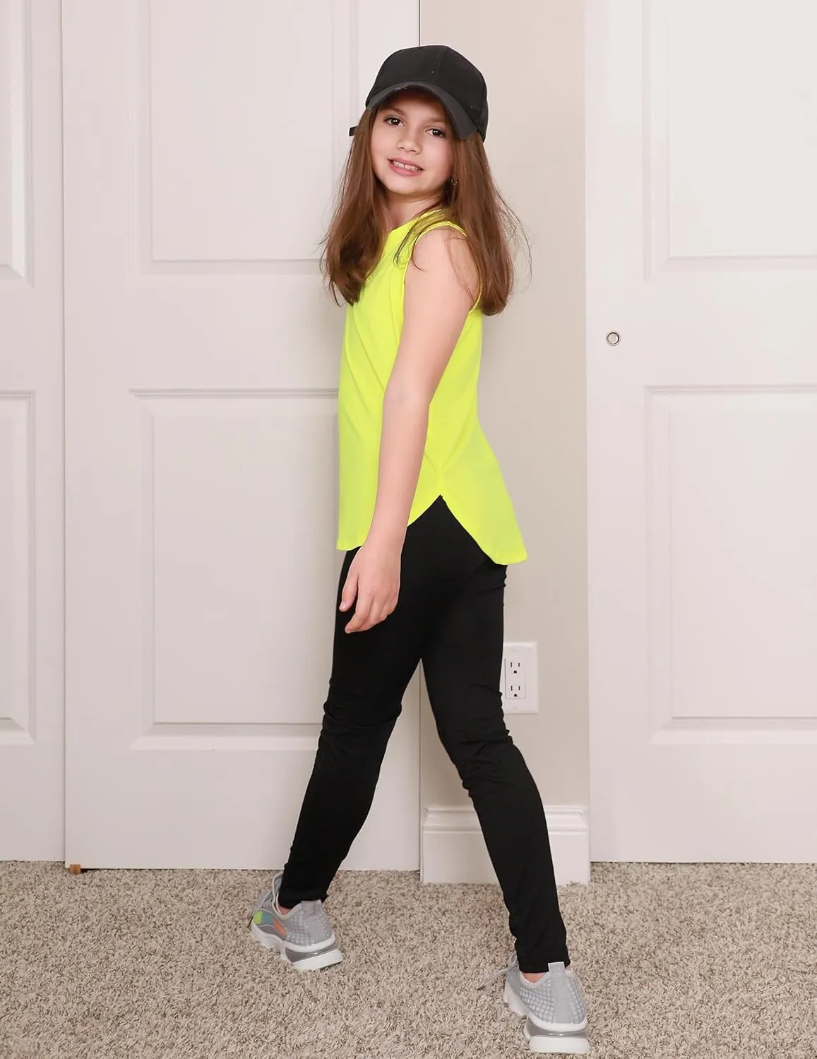 Zaclotre Girls Athletic Tank Tops High-Low Hem Loose Fit Summer Top Kids Sleeveless Sport Shirts 5-14 Years